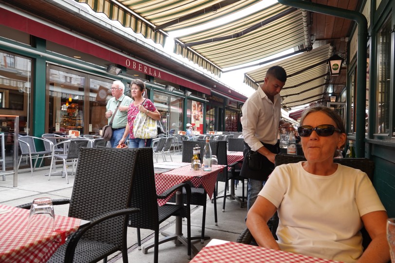 B74ECCAE-45B6-4F8E-990E-61AE4B041B9A