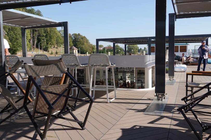 1321C7D5-31FD-4F1F-882D-06D2EC169BA2